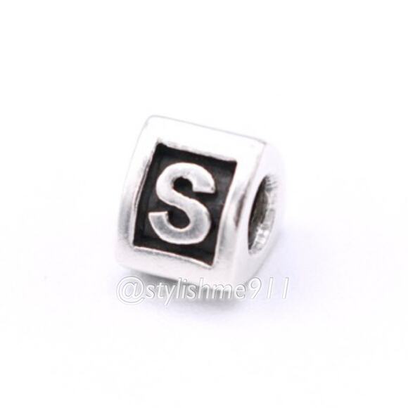 Authentic PANDORA Alphabet Letter "S" Bead - Picture 6 of 9